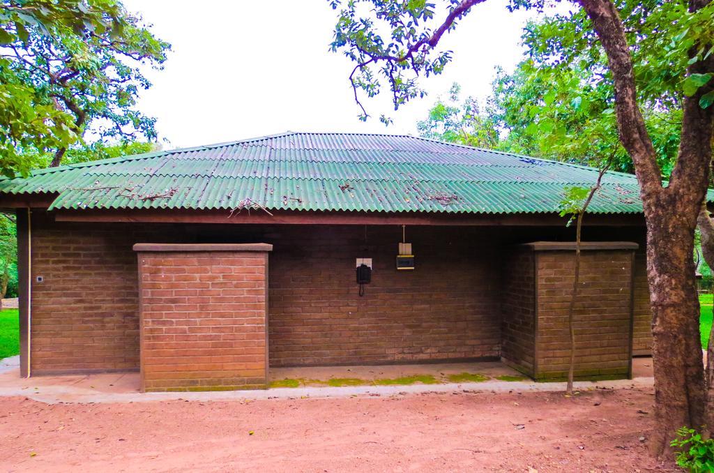 Hotel Woodlands Lilongwe Exterior foto